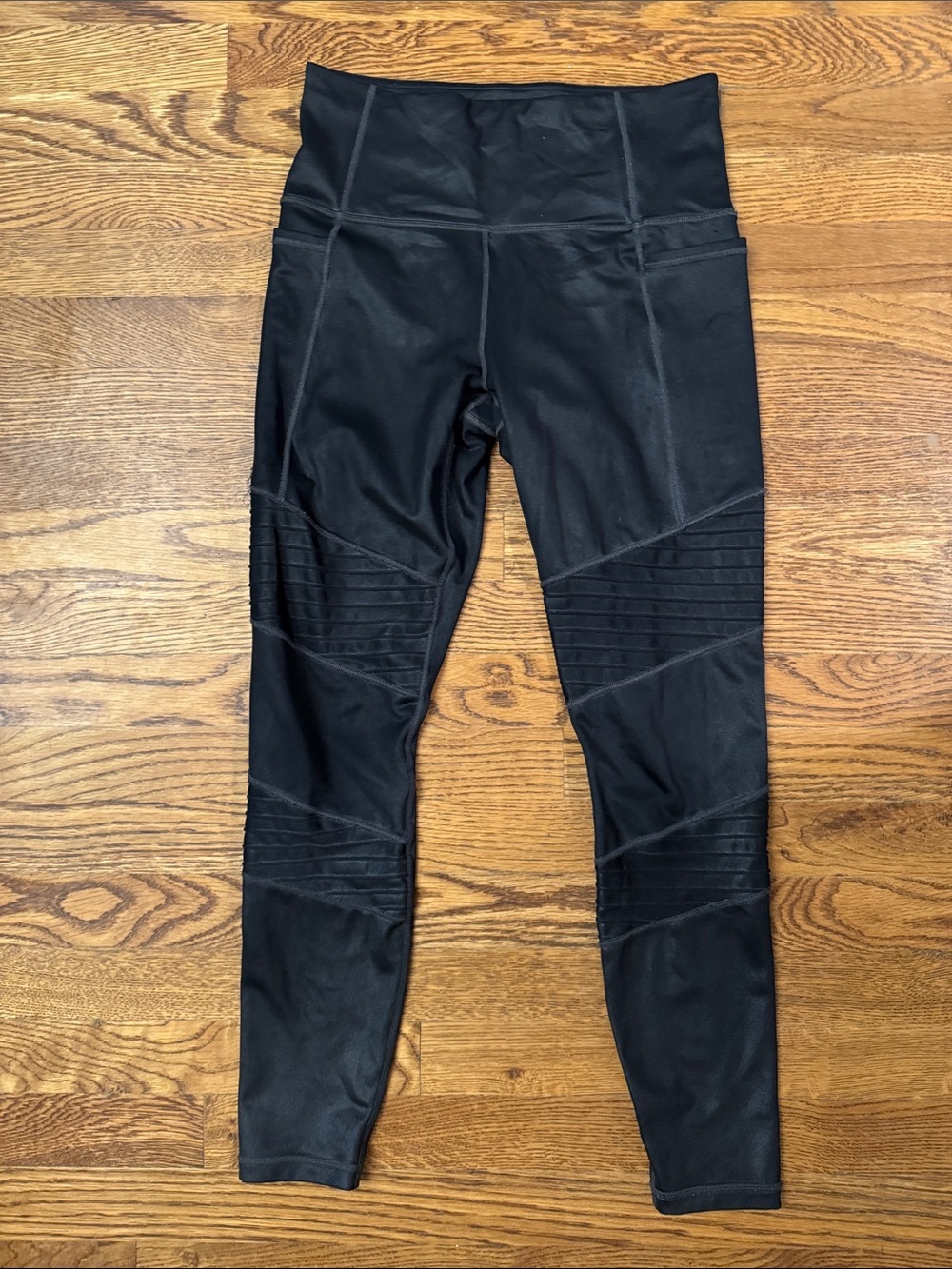 Athleta Black Inclination Moto Tight Leggings size Small